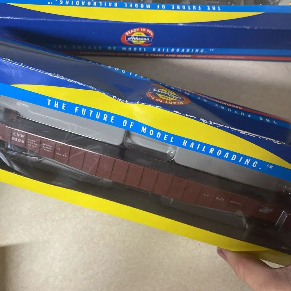 Lot Of 6 Athearn Ready To Roll HO Scale Model Railroad Freight Cars